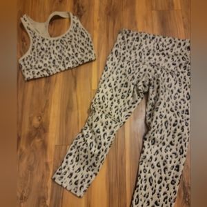 Old navy leopard sports bra and capris set!!!
